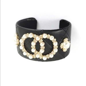 Fashion pearl double round studded faux leather cuff bracelet